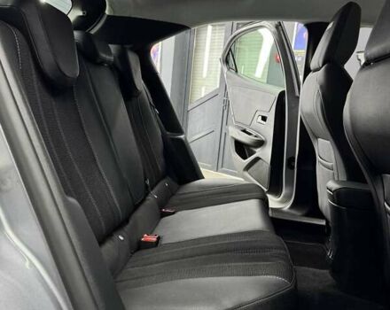 Серый Опель Mokka-e, объемом двигателя 0 л и пробегом 72 тыс. км за 16800 $, фото 28 на Automoto.ua