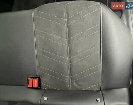 Серый Опель Mokka-e, объемом двигателя 0 л и пробегом 39 тыс. км за 18500 $, фото 64 на Automoto.ua