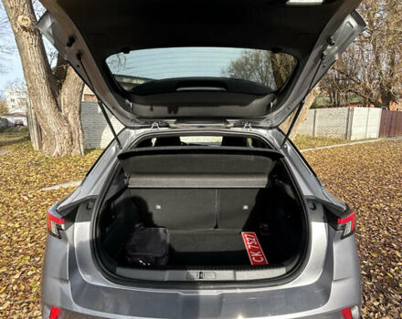 Сірий Опель Mokka-e, об'ємом двигуна 0 л та пробігом 69 тис. км за 16900 $, фото 12 на Automoto.ua