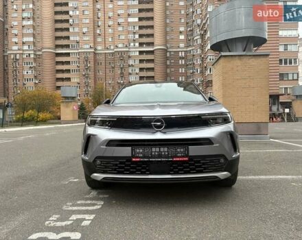 Серый Опель Mokka-e, объемом двигателя 0 л и пробегом 39 тыс. км за 18500 $, фото 3 на Automoto.ua