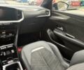 Серый Опель Mokka-e, объемом двигателя 0 л и пробегом 39 тыс. км за 18500 $, фото 104 на Automoto.ua