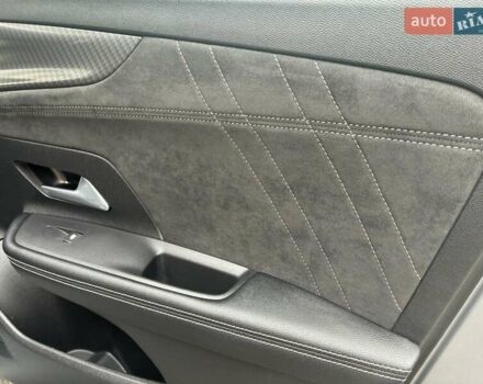 Серый Опель Mokka-e, объемом двигателя 0 л и пробегом 39 тыс. км за 18500 $, фото 73 на Automoto.ua