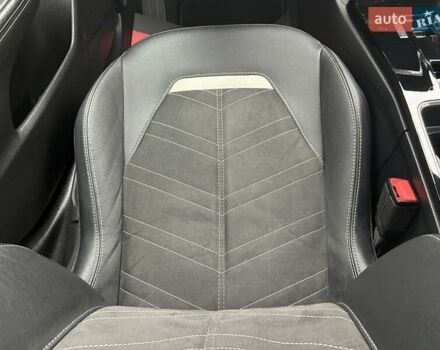 Серый Опель Mokka-e, объемом двигателя 0 л и пробегом 39 тыс. км за 18500 $, фото 106 на Automoto.ua