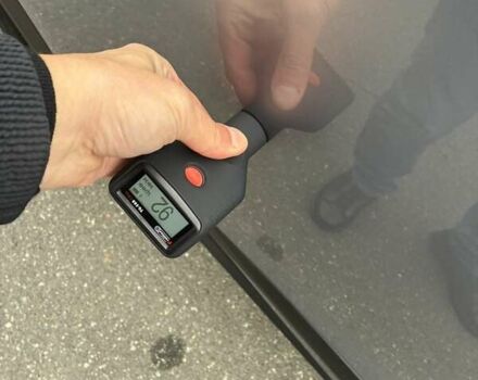 Серый Опель Mokka-e, объемом двигателя 0 л и пробегом 39 тыс. км за 18500 $, фото 121 на Automoto.ua