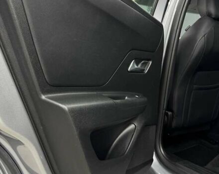 Серый Опель Mokka-e, объемом двигателя 0 л и пробегом 72 тыс. км за 16800 $, фото 25 на Automoto.ua