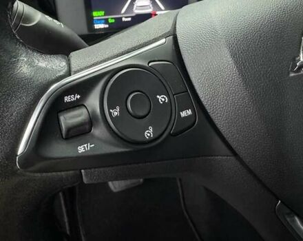 Серый Опель Mokka-e, объемом двигателя 0 л и пробегом 72 тыс. км за 16800 $, фото 37 на Automoto.ua