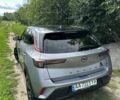 Серый Опель Mokka-e, объемом двигателя 0 л и пробегом 44 тыс. км за 16500 $, фото 3 на Automoto.ua