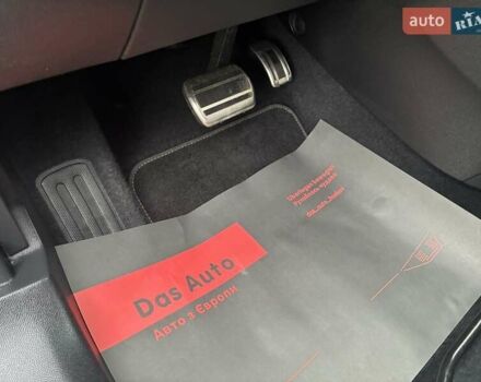 Серый Опель Mokka-e, объемом двигателя 0 л и пробегом 39 тыс. км за 18500 $, фото 101 на Automoto.ua