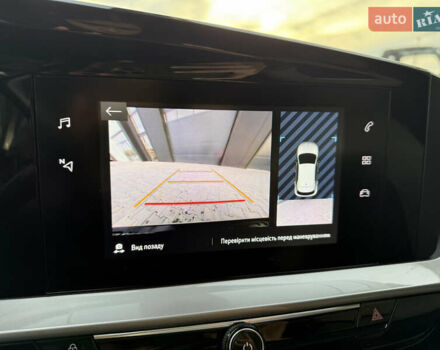 Серый Опель Mokka-e, объемом двигателя 0 л и пробегом 22 тыс. км за 16900 $, фото 12 на Automoto.ua