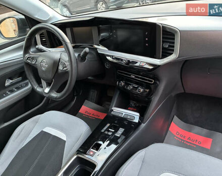 Серый Опель Mokka-e, объемом двигателя 0 л и пробегом 10 тыс. км за 18000 $, фото 51 на Automoto.ua