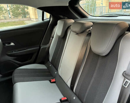 Серый Опель Mokka-e, объемом двигателя 0 л и пробегом 10 тыс. км за 18000 $, фото 40 на Automoto.ua