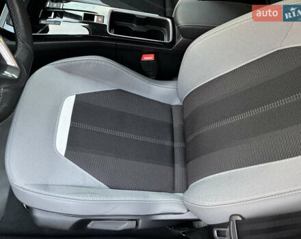 Серый Опель Mokka-e, объемом двигателя 0 л и пробегом 10 тыс. км за 18000 $, фото 56 на Automoto.ua