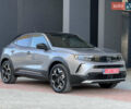 Сірий Опель Mokka-e, об'ємом двигуна 0 л та пробігом 4 тис. км за 22500 $, фото 3 на Automoto.ua