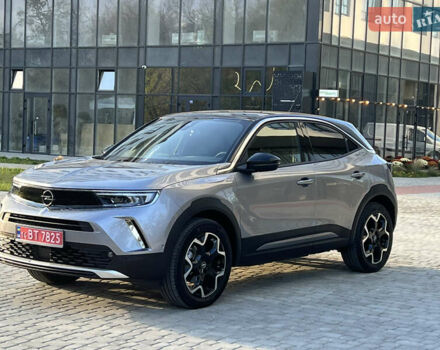 Сірий Опель Mokka-e, об'ємом двигуна 0 л та пробігом 4 тис. км за 22500 $, фото 21 на Automoto.ua