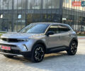 Сірий Опель Mokka-e, об'ємом двигуна 0 л та пробігом 4 тис. км за 22500 $, фото 21 на Automoto.ua