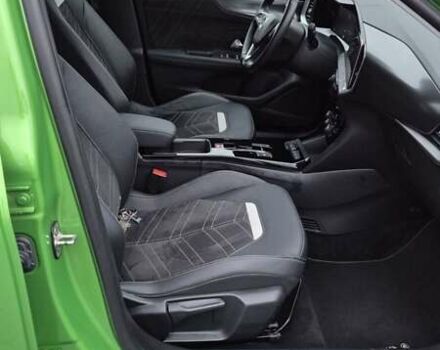 Зеленый Опель Mokka-e, объемом двигателя 0 л и пробегом 57 тыс. км за 15300 $, фото 17 на Automoto.ua