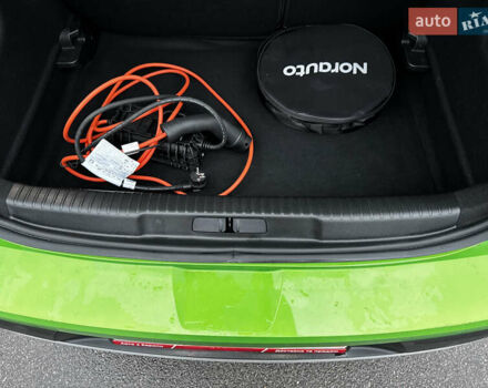 Зеленый Опель Mokka-e, объемом двигателя 0 л и пробегом 43 тыс. км за 17900 $, фото 33 на Automoto.ua