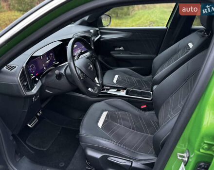Зеленый Опель Mokka-e, объемом двигателя 0 л и пробегом 43 тыс. км за 17900 $, фото 24 на Automoto.ua