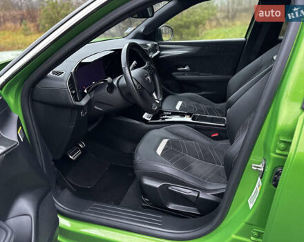 Зеленый Опель Mokka-e, объемом двигателя 0 л и пробегом 43 тыс. км за 17900 $, фото 14 на Automoto.ua