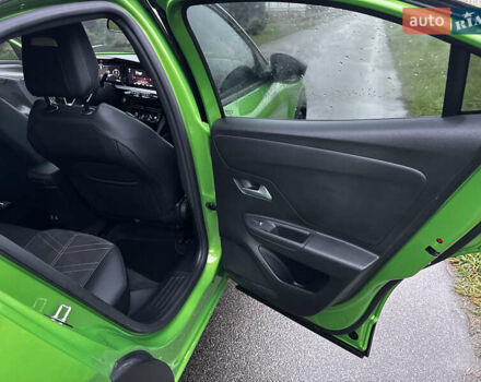 Зеленый Опель Mokka-e, объемом двигателя 0 л и пробегом 43 тыс. км за 17900 $, фото 35 на Automoto.ua