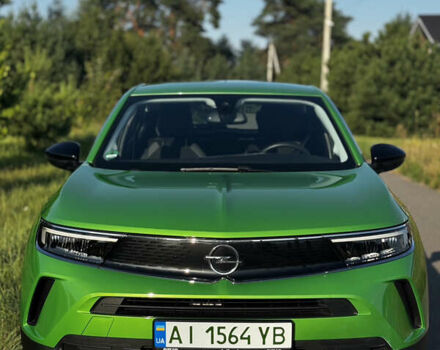 Зеленый Опель Mokka-e, объемом двигателя 0 л и пробегом 19 тыс. км за 16799 $, фото 2 на Automoto.ua