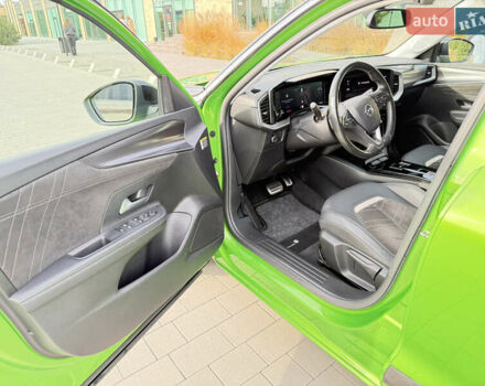 Зеленый Опель Mokka-e, объемом двигателя 0 л и пробегом 58 тыс. км за 17499 $, фото 11 на Automoto.ua