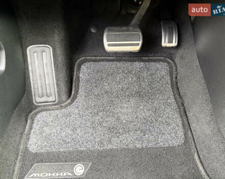 Зеленый Опель Mokka-e, объемом двигателя 0 л и пробегом 58 тыс. км за 17499 $, фото 40 на Automoto.ua