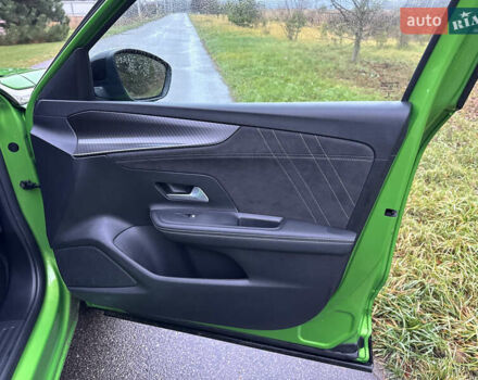 Зеленый Опель Mokka-e, объемом двигателя 0 л и пробегом 43 тыс. км за 17900 $, фото 36 на Automoto.ua