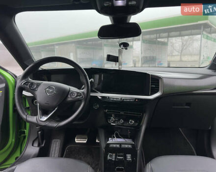 Зеленый Опель Mokka-e, объемом двигателя 0 л и пробегом 36 тыс. км за 17500 $, фото 12 на Automoto.ua