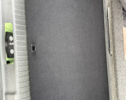 Зелений Опель Mokka-e, об'ємом двигуна 0 л та пробігом 60 тис. км за 16799 $, фото 84 на Automoto.ua