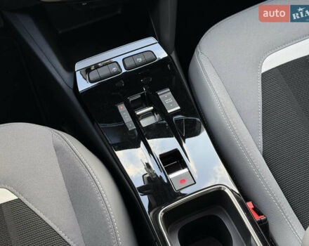 Зеленый Опель Mokka-e, объемом двигателя 0 л и пробегом 18 тыс. км за 16900 $, фото 10 на Automoto.ua