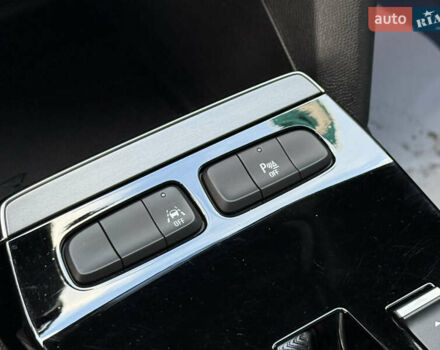 Зеленый Опель Mokka-e, объемом двигателя 0 л и пробегом 18 тыс. км за 16900 $, фото 24 на Automoto.ua