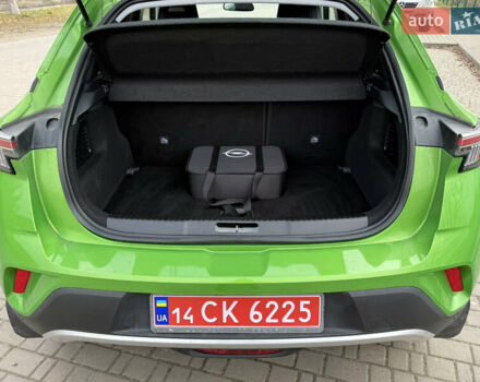 Зелений Опель Mokka-e, об'ємом двигуна 0 л та пробігом 60 тис. км за 16799 $, фото 39 на Automoto.ua