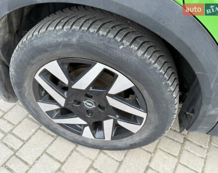 Зелений Опель Mokka-e, об'ємом двигуна 0 л та пробігом 60 тис. км за 16799 $, фото 51 на Automoto.ua