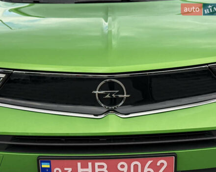 Зеленый Опель Mokka-e, объемом двигателя 0 л и пробегом 18 тыс. км за 16900 $, фото 45 на Automoto.ua