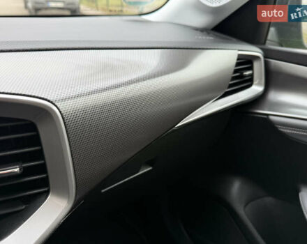 Зелений Опель Mokka-e, об'ємом двигуна 0 л та пробігом 60 тис. км за 16799 $, фото 88 на Automoto.ua