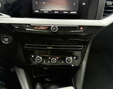 Зелений Опель Mokka-e, об'ємом двигуна 0 л та пробігом 60 тис. км за 16799 $, фото 81 на Automoto.ua