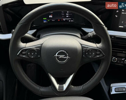 Зеленый Опель Mokka-e, объемом двигателя 0 л и пробегом 18 тыс. км за 16900 $, фото 13 на Automoto.ua
