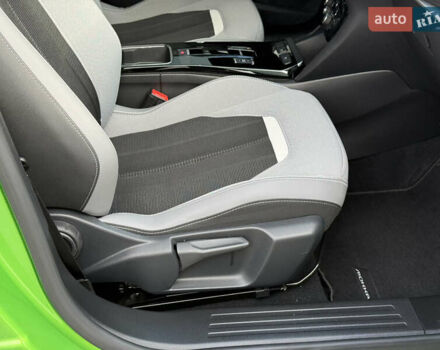 Зеленый Опель Mokka-e, объемом двигателя 0 л и пробегом 18 тыс. км за 16900 $, фото 7 на Automoto.ua