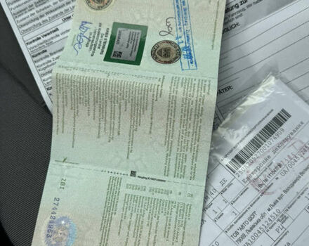 Зелений Опель Mokka-e, об'ємом двигуна 0 л та пробігом 60 тис. км за 16799 $, фото 65 на Automoto.ua