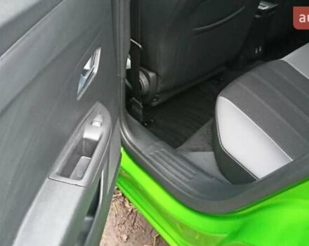 Зеленый Опель Mokka-e, объемом двигателя 0 л и пробегом 12 тыс. км за 17500 $, фото 17 на Automoto.ua