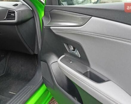 Зеленый Опель Mokka-e, объемом двигателя 0 л и пробегом 12 тыс. км за 17500 $, фото 22 на Automoto.ua