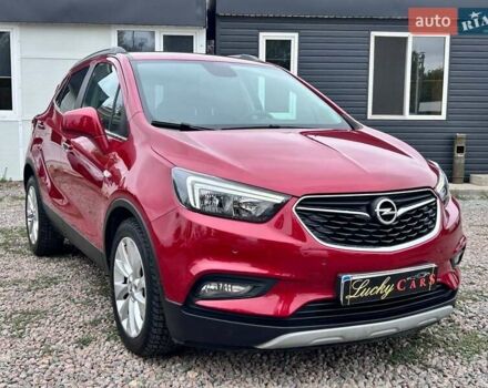 Красный Опель Mokka, объемом двигателя 1.36 л и пробегом 40 тыс. км за 14700 $, фото 2 на Automoto.ua