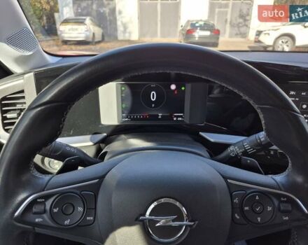 Опель Mokka 2021 в Львове на Automoto.ua Красный Опель Mokka, объемом двигателя 1.2 л и пробегом 42 тыс. км за 17500 $, фото 2 на Automoto.ua