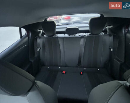 Красный Опель Mokka, объемом двигателя 0 л и пробегом 42 тыс. км за 18500 $, фото 15 на Automoto.ua