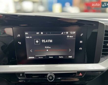 Червоний Опель Mokka, об'ємом двигуна 1.2 л та пробігом 15 тис. км за 18000 $, фото 29 на Automoto.ua