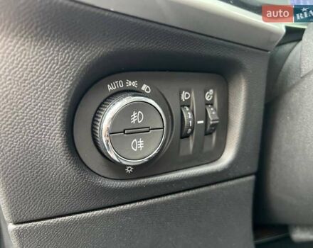 Червоний Опель Mokka, об'ємом двигуна 1.2 л та пробігом 15 тис. км за 18000 $, фото 26 на Automoto.ua