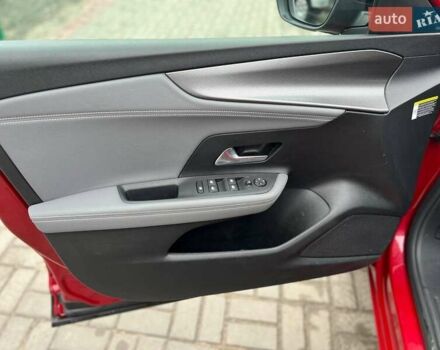 Червоний Опель Mokka, об'ємом двигуна 1.2 л та пробігом 15 тис. км за 18000 $, фото 20 на Automoto.ua