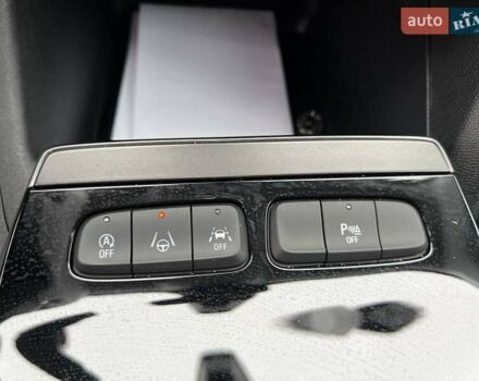 Червоний Опель Mokka, об'ємом двигуна 1.2 л та пробігом 15 тис. км за 18000 $, фото 31 на Automoto.ua