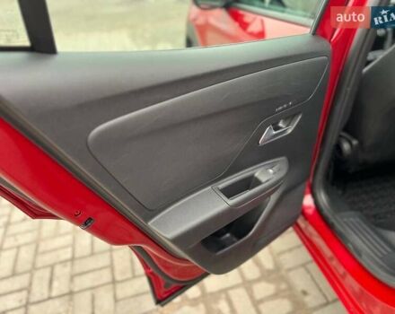 Червоний Опель Mokka, об'ємом двигуна 1.2 л та пробігом 15 тис. км за 18000 $, фото 14 на Automoto.ua